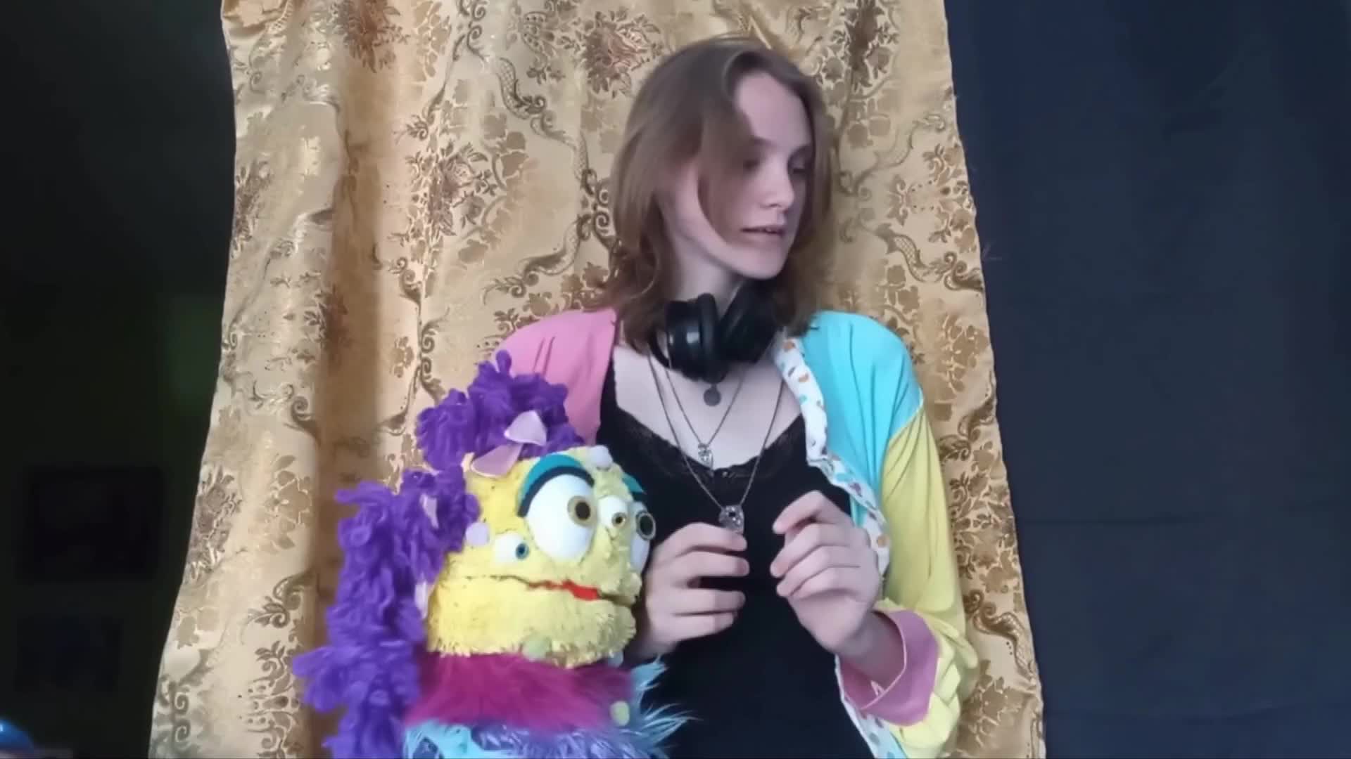 Crumpit Puppet Corner