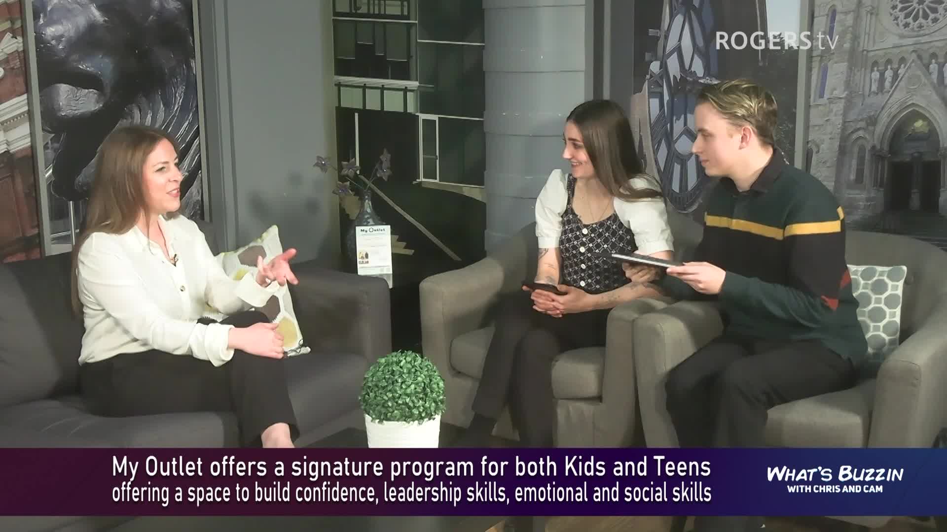 What's Buzzin with Chris and Cam